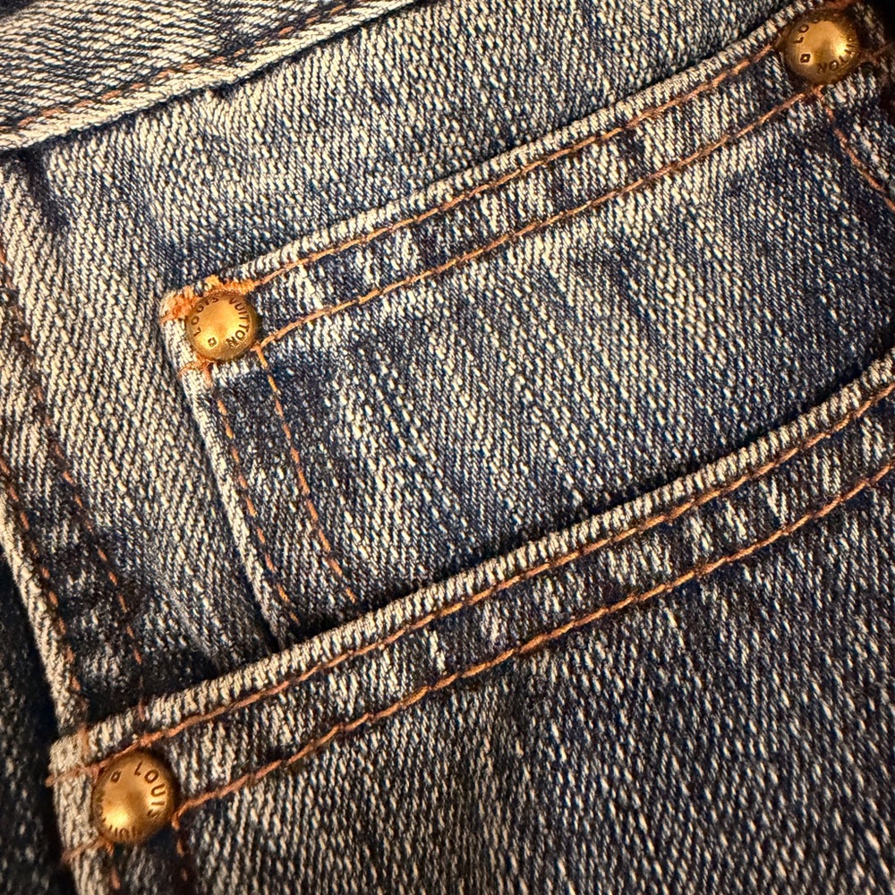 Louis Vuitton SS23 Wavy Jeans - Like New - Picture 8 of 9